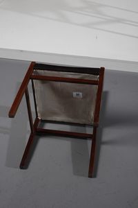 FRATTINI GIANFRANCO (1926 - 2004) : nello stile di. Coppia di sedie  - Asta Asta 374 | DESIGN E ARTI DECORATIVE DEL NOVECENTO Virtuale - Associazione Nazionale - Case d'Asta italiane