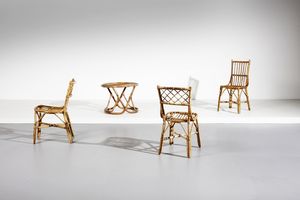 MANIFATTURA ITALIANA - Tre sedie e un tavolino