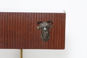 BORSANI OSVALDO (1911 - 1985) : attribuito. Mobile bar con tre sgabelli  - Asta Asta 374 | DESIGN E ARTI DECORATIVE DEL NOVECENTO Virtuale - Associazione Nazionale - Case d'Asta italiane