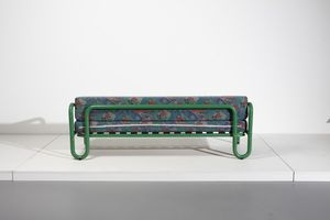 MANIFATTURA ITALIANA : Divano  - Asta Asta 374 | DESIGN E ARTI DECORATIVE DEL NOVECENTO Virtuale - Associazione Nazionale - Case d'Asta italiane