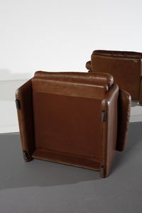SCARPA AFRA (1937 -2011) & TOBIA (n. 1935) : Coppia di poltrone Coronado per C&B Italia  - Asta Asta 374 | DESIGN E ARTI DECORATIVE DEL NOVECENTO Virtuale - Associazione Nazionale - Case d'Asta italiane