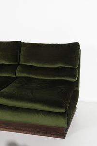 FRIGERIO LUCIANO (1928 - 1999) : Coppia di poltrone e divano  - Asta Asta 374 | DESIGN E ARTI DECORATIVE DEL NOVECENTO Virtuale - Associazione Nazionale - Case d'Asta italiane