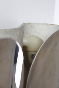 SCARPA AFRA (1937 -2011) & TOBIA (n. 1935) : Coppia di lampade da parete Foglio per Flos  - Asta Asta 374 | DESIGN E ARTI DECORATIVE DEL NOVECENTO Virtuale - Associazione Nazionale - Case d'Asta italiane