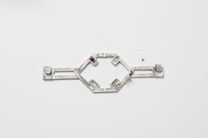 SCARPA AFRA (1937 -2011) & TOBIA (n. 1935) : Coppia di lampade da parete Foglio per Flos  - Asta Asta 374 | DESIGN E ARTI DECORATIVE DEL NOVECENTO Virtuale - Associazione Nazionale - Case d'Asta italiane