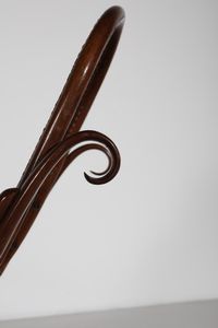 MANIFATTURA ITALIANA : Sedia a dondolo  - Asta Asta 374 | DESIGN E ARTI DECORATIVE DEL NOVECENTO Virtuale - Associazione Nazionale - Case d'Asta italiane