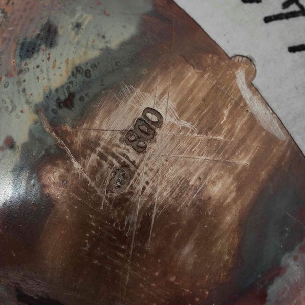 Lotto composto da due caffettiere e una zuccheriera in argento pi una zuccheriera in metallo. Varie manifatture del XX secolo  - Asta Argenti - Associazione Nazionale - Case d'Asta italiane