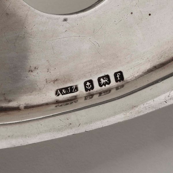 Vassoietto porta calamaio in argento, Birmingham 1905  - Asta Argenti - Associazione Nazionale - Case d'Asta italiane