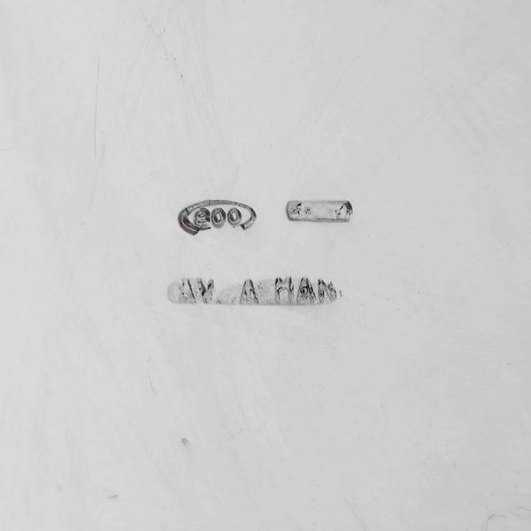 Centrotavola. Argento fuso e sagomato. Argenteria italiana del XX secolo  - Asta Argenti - Associazione Nazionale - Case d'Asta italiane