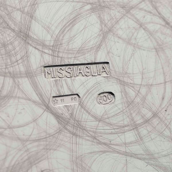 Caffettiera e teiera. Argento fuso e sagomato. Argenteria italiana del XX secolo. Argentiere De Boni, Padova per Missaglia Milano  - Asta Argenti - Associazione Nazionale - Case d'Asta italiane