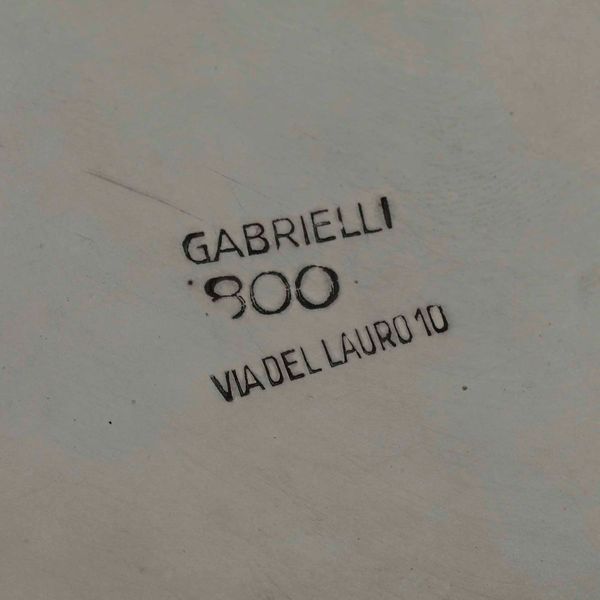 Gruppo di sei piatti in argento. Argenteria italiana del XX secolo per gioielleria Gabrielli  - Asta Argenti - Associazione Nazionale - Case d'Asta italiane