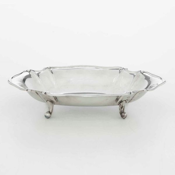 Ciotola in argento. Argenteria italiana del XX-XXI secolo  - Asta Argenti - Associazione Nazionale - Case d'Asta italiane