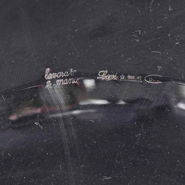 Ciotola in argento fuso e sbalzato. Argenteria milanese del XX-XXI secolo  - Asta Argenti - Associazione Nazionale - Case d'Asta italiane