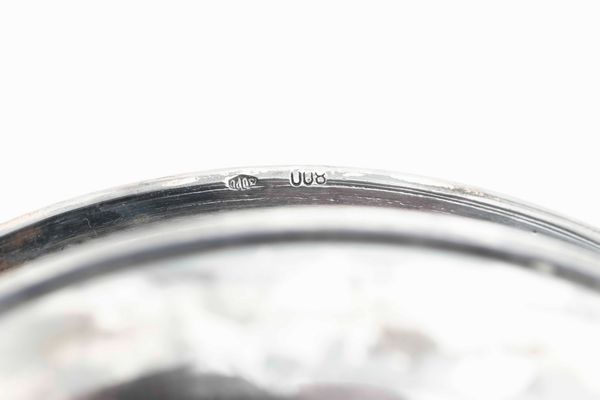 Alzata in argento con bordo traforato. Argenteria veneta del XX secolo. Argentiere F.lli Zaramella, Padova  - Asta Argenti - Associazione Nazionale - Case d'Asta italiane