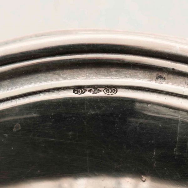 Ciotola. Argento fuso e sagomato. Italia XX secolo. Argentiere Ricci & C. Alessandria  - Asta Argenti - Associazione Nazionale - Case d'Asta italiane