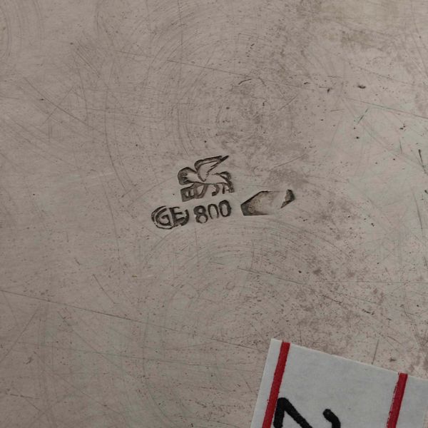 Tre vassoi in argento. Argenteria italiana del XX secolo. Argentiere Luigi Angeleri (?), Alessandria  - Asta Argenti - Associazione Nazionale - Case d'Asta italiane