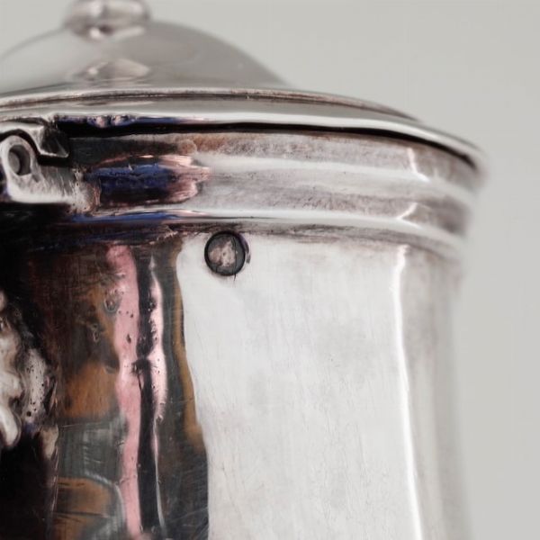 Bricco in argento primo titolo fuso e sbalzato. Parigi 1803-1819  - Asta Argenti - Associazione Nazionale - Case d'Asta italiane