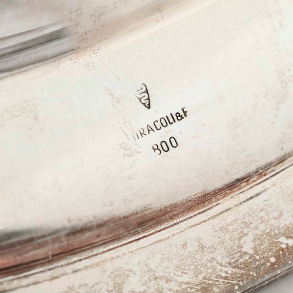 Piatto in argento. Argenteria milanese del XX secolo. Argentiere Miracoli  - Asta Argenti - Associazione Nazionale - Case d'Asta italiane