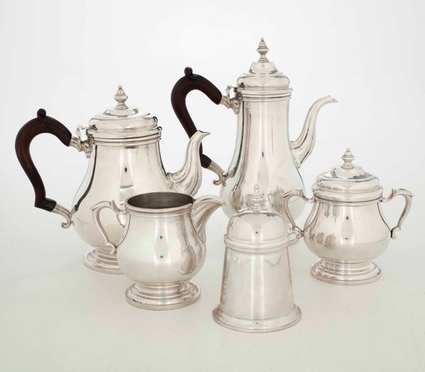 Servizio da t e caff in argento. Argenteria milanese del XX secolo. Argentiere San Lorenzo S.r.l.  - Asta Argenti - Associazione Nazionale - Case d'Asta italiane