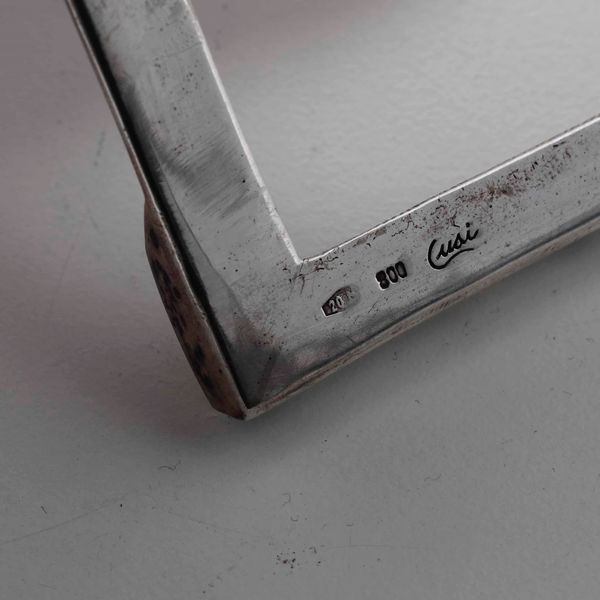 Tre oggetti in argento. Italia XX secolo. Portabiglietti e ciotola Argentiere Cusi Milano; scatola a coccinella Argentiere Pradella per Cusi milano  - Asta Argenti - Associazione Nazionale - Case d'Asta italiane