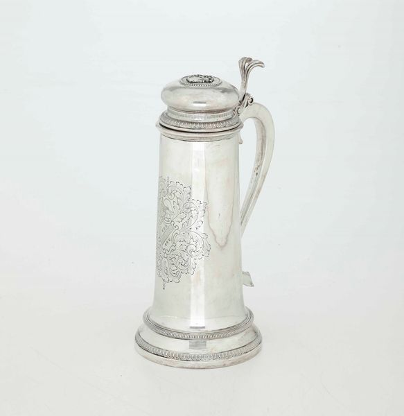 Caraffa in argento. Argenteria italiana del XX secolo. Marchio dell'argentiere consunto  - Asta Argenti - Associazione Nazionale - Case d'Asta italiane