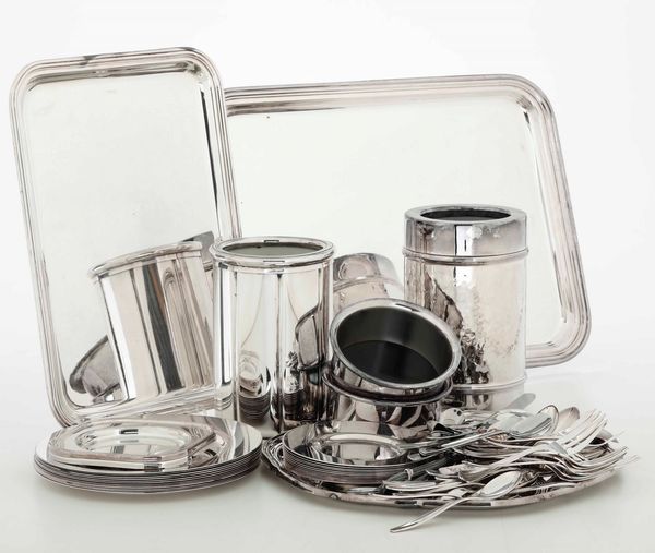 Lotto di oggetti in metallo argentato  - Asta Argenti - Associazione Nazionale - Case d'Asta italiane