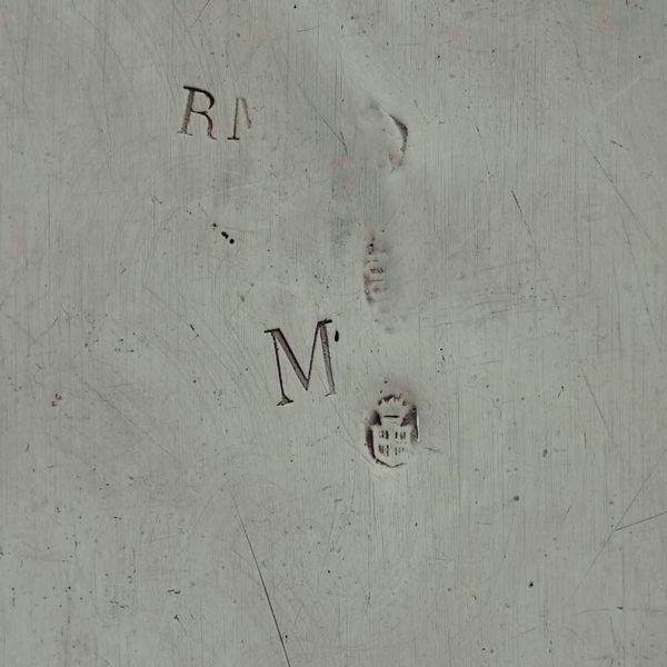 Ciotola in metallo argentato ovale con bordo perlinato. XIX secolo  - Asta Argenti - Associazione Nazionale - Case d'Asta italiane