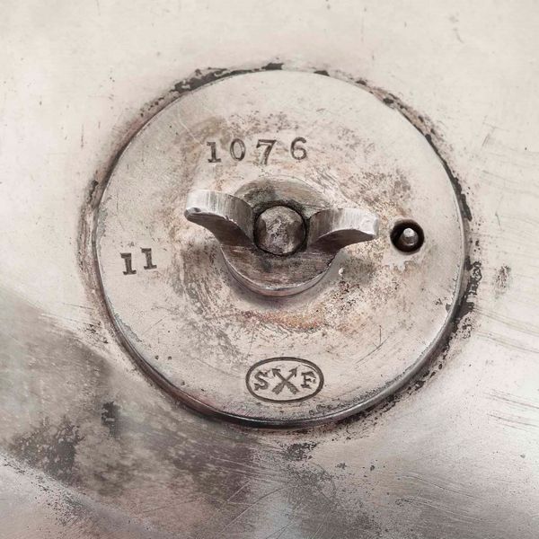 Grande oliera metallo argentato  - Asta Argenti - Associazione Nazionale - Case d'Asta italiane