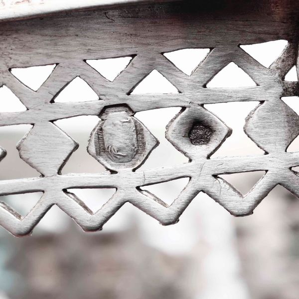 Saliera in argento e vetro blu cobalto. Francia XX secolo  - Asta Argenti - Associazione Nazionale - Case d'Asta italiane