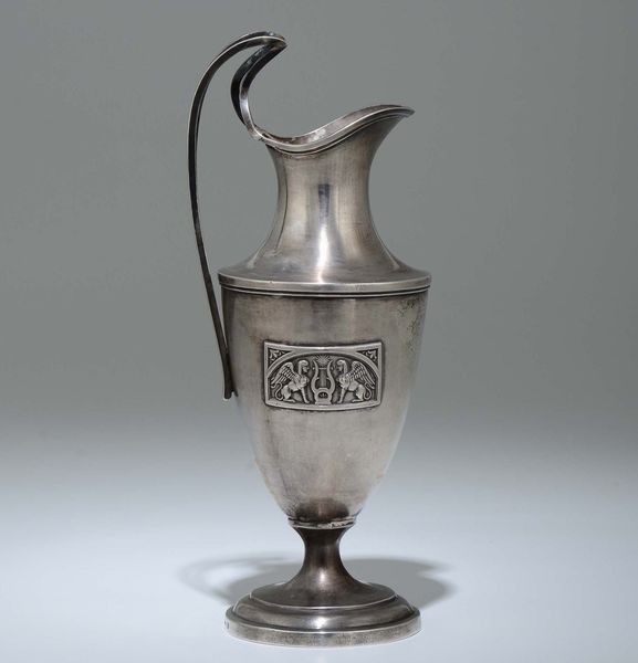 Versatoio neoclassico in argento fuso, sbalzato e cesellato. Ausburg, ultimo quarto del XVIII secolo, argentiere Seethaler  - Asta Argenti - Associazione Nazionale - Case d'Asta italiane