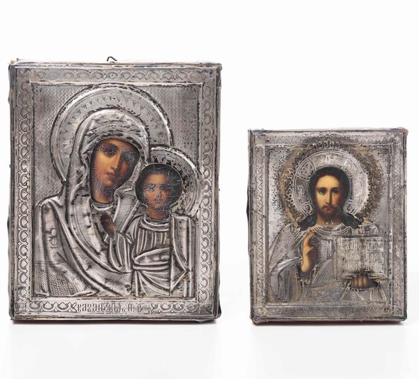 Vergine di Kazan e Cristo Pantocratore Icone su tavola. Riza in argento sbalzato e cesellato una Mosca 1889-1926e una Mosca 1908-1926  - Asta Argenti - Associazione Nazionale - Case d'Asta italiane