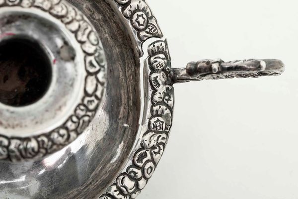 Due bugie. Napoli (?) XIX-XX secolo (apparentemente prive di punzonatura)  - Asta Argenti - Associazione Nazionale - Case d'Asta italiane