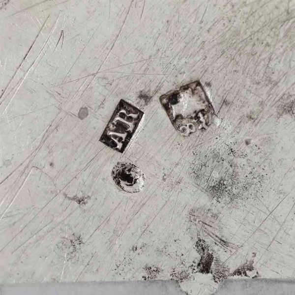 Zuccheriera in argento fuso, sbalzato e cesellato, Napoli, XIX secolo  - Asta Argenti - Associazione Nazionale - Case d'Asta italiane