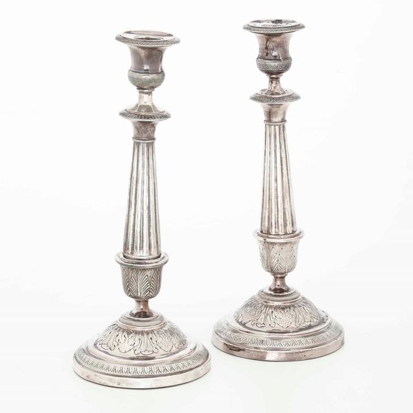 Coppia di candelieri in argento, Roma XIX secolo, argentiere Angelo Giannetti (1824-1865)  - Asta Argenti - Associazione Nazionale - Case d'Asta italiane