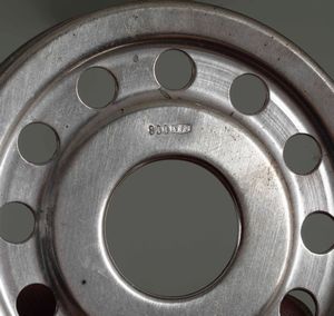 Insieme di portaghiaccio e sheker in vetro molato e argento, Italia XX secolo  - Asta Argenti - Associazione Nazionale - Case d'Asta italiane