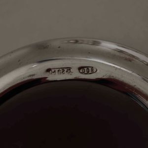 Sei tazzine da caff in porcellana con montatura in argento. Argenteria italiana del XX secolo. Argentiere Rino Greggio, Padova  - Asta Argenti - Associazione Nazionale - Case d'Asta italiane