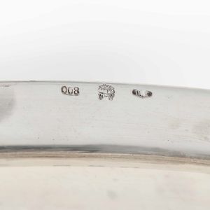 Vassoio ovale in argento. Argenteria italiana del XX secolo. Argentiere Cesa, Alessandria  - Asta Argenti - Associazione Nazionale - Case d'Asta italiane