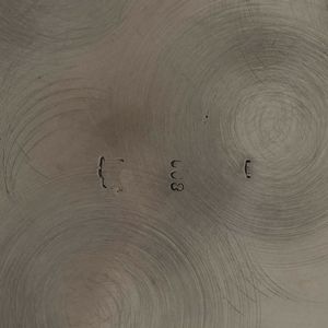 Due grandi piatti in argento. Argenteria italiana del XX secolo  - Asta Argenti - Associazione Nazionale - Case d'Asta italiane