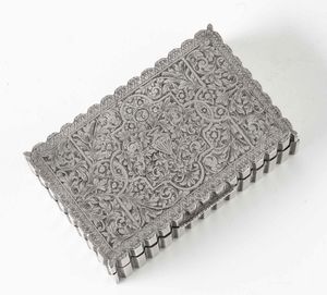 Scatola rivestita in argento inciso. Argenteria italiana del XX secolo  - Asta Argenti - Associazione Nazionale - Case d'Asta italiane