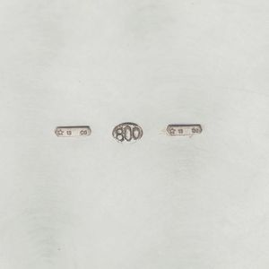 Ciotola in argento fuso, sbalzato e dorato. Argenteria lombarda del XX-XXI secolo, Como  - Asta Argenti - Associazione Nazionale - Case d'Asta italiane