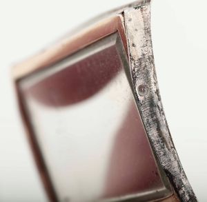 Lotto in argento composto da quattro scatole con coperchio, un vassoio, vaschetta con portacandele. Differenti epoche e manifatture  - Asta Argenti - Associazione Nazionale - Case d'Asta italiane