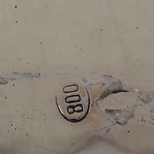 Servizio da t e caff in argento fuso, sbalzato e cesellato. Argenteria milanese del XX secolo. Argentiere Piero Arioli  - Asta Argenti - Associazione Nazionale - Case d'Asta italiane