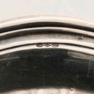 Ciotola. Argento fuso e sagomato. Italia XX secolo. Argentiere Ricci & C. Alessandria  - Asta Argenti - Associazione Nazionale - Case d'Asta italiane