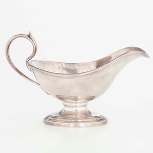 Lotto di due salsiere, Francia, di cui una in argento del XVIII secolo e una in metallo argentato  - Asta Argenti - Associazione Nazionale - Case d'Asta italiane