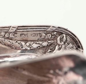 Lotto di due salsiere, Francia, di cui una in argento del XVIII secolo e una in metallo argentato  - Asta Argenti - Associazione Nazionale - Case d'Asta italiane
