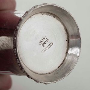 Cinque segnaposti in argento 925. Argenteria milanese del XX secolo, Argentiere F.lli Cacchione  - Asta Argenti - Associazione Nazionale - Case d'Asta italiane