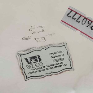 Ciotola in argento 925 fuso, sbalzato e cesellato. Argenteria milanese del XX-XXI secolo  - Asta Argenti - Associazione Nazionale - Case d'Asta italiane