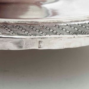 Zuccheriera in argento fuso e cesellato, Napoli, XIX secolo  - Asta Argenti - Associazione Nazionale - Case d'Asta italiane