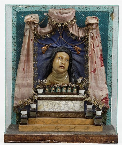 Altarolo devozionale con figura di Santa in cera. XIX secolo  - Asta Scultura - Associazione Nazionale - Case d'Asta italiane