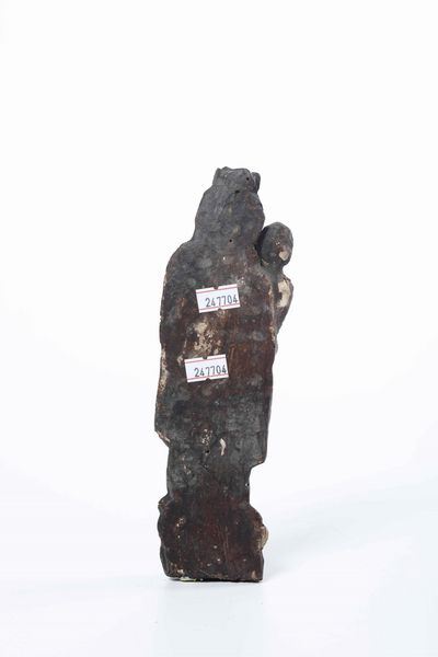 Piccola Madonna lignea dipinta. Probabile XV secolo  - Asta Scultura - Associazione Nazionale - Case d'Asta italiane