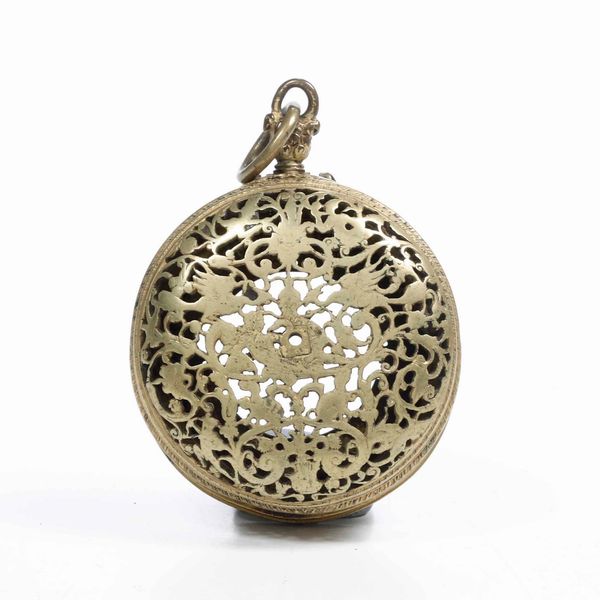 Cassa portaorologio a pendente in metallo dorato e traforato. XVI-XVII secolo  - Asta Scultura - Associazione Nazionale - Case d'Asta italiane
